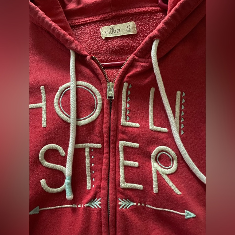 Pink Hollister jacket - Picture 3 of 3